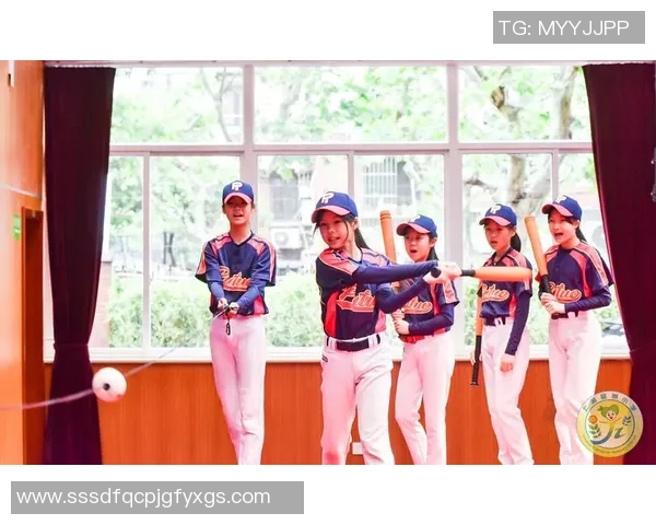 保罗足球传奇：从绿茵场到荣耀时刻的精彩瞬间全记录