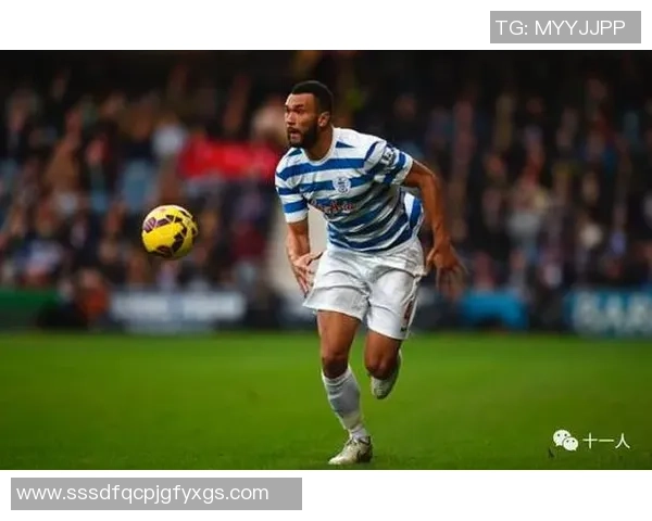 国外足球明星训练日常揭秘 提升技艺与体能的幕后故事