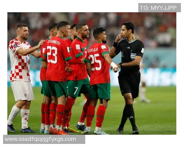 足球场上有多少球星在拼搏竞技他们的表现如何展现出无限魅力 足球场上有多少球星在拼搏竞技他们的表现如何展现出无限魅力