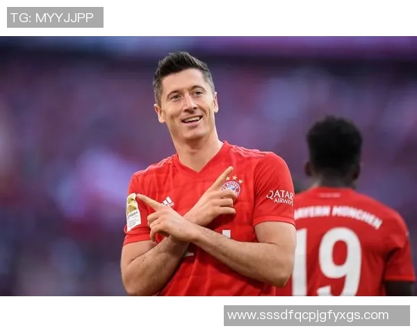 全球传奇足球球星排名揭晓 谁是足坛历史最佳球员之最